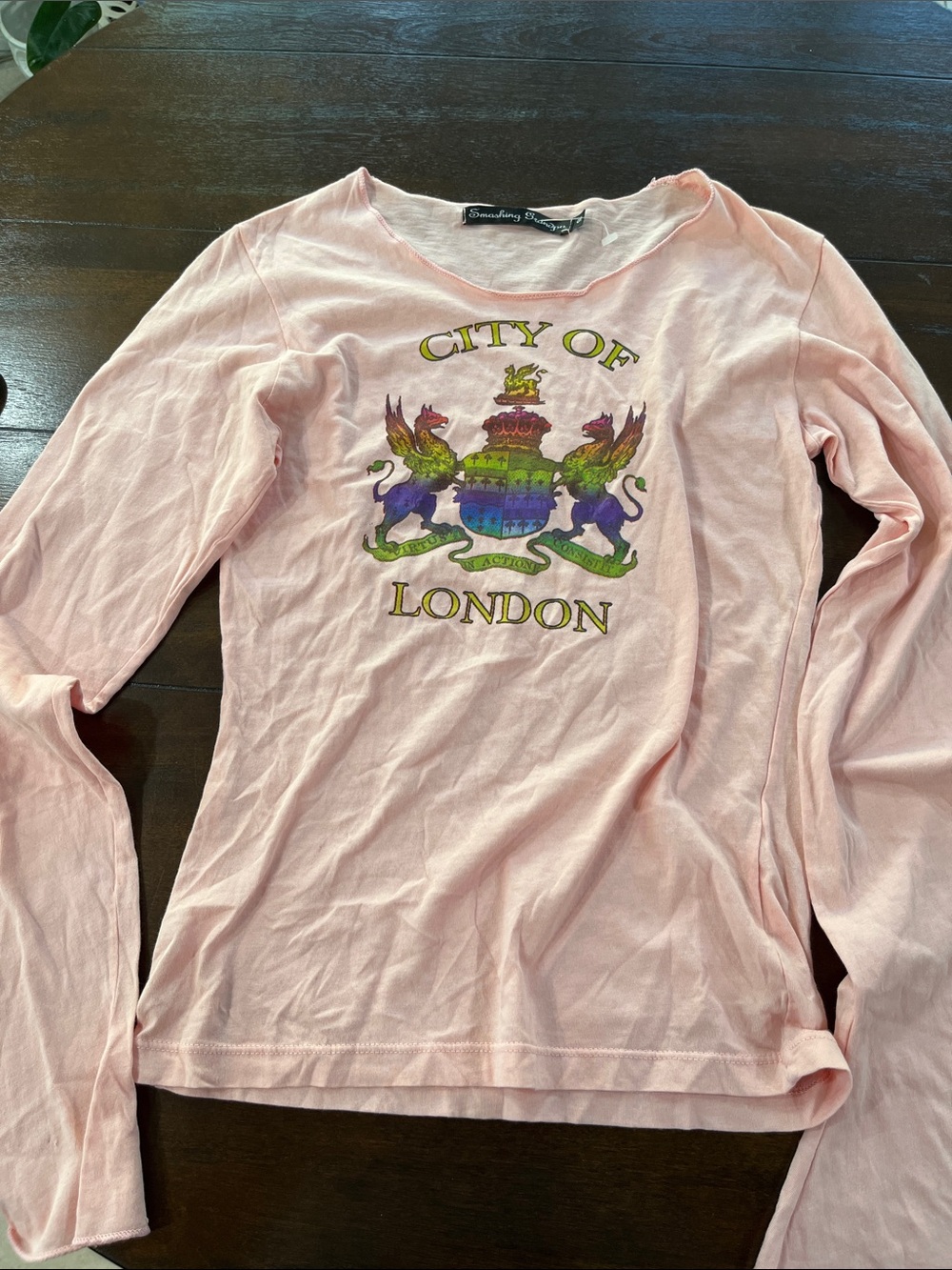Smashing Grandpa City of London Pink Long Sleeve Graphic Tee size Small